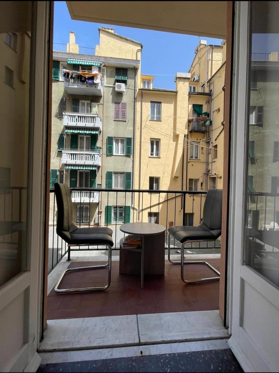 Molo Apartament Генуя Екстер'єр фото
